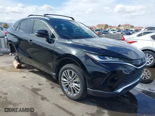 2021 Toyota Venza LE with VIN JTEAAAAHXMJ001020, listed as a IAAI auction lot 41798661 with 62,964 mi miles. Bid and sale history available at carsss.com. Image 1.