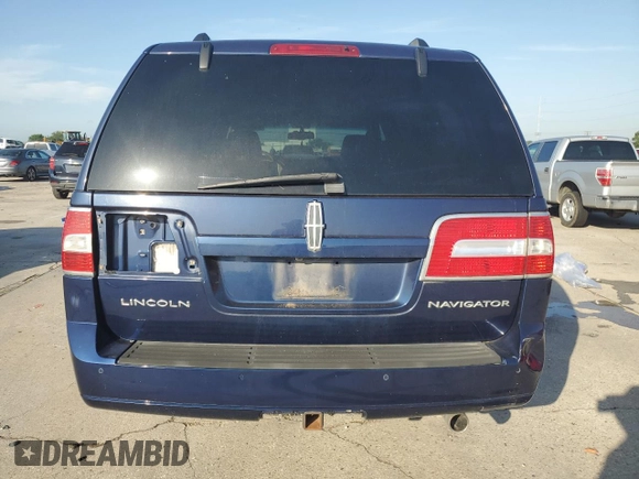 2010 Lincoln Navigator z VIN 5LMJJ2J58AEJ04689, wystawiony jako Copart lot #59013055 z przebiegiem 230 887 mil mil oraz Czysty tytuł • Clean title. Historia ofert i sprzedaży dostępna na DreamBid. Obrazek 6.