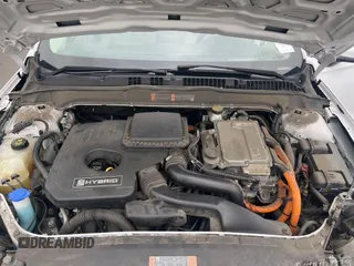 2019 Ford Fusion SE with VIN 3FA6P0LU0KR277678, listed as a IAAI auction lot 42219674 with 82,549 mi miles. Bid and sale history available at carsss.com. Image 12.