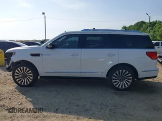 2020 Lincoln Navigator Reserve with VIN 5LMJJ2LT5LEL09160, listed as a IAAI auction lot 42114190 with 35,544 mi miles and . Bid and sale history available at DreamBid. Image 15.