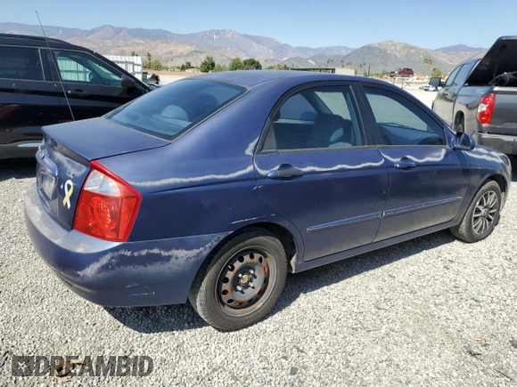 2004 Kia Spectra LX with VIN KNAFE122845046827, listed as a Copart auction lot 52262575 with 91,786 mi miles and Clean Title. Bid and sale history available at carsss.com. Image 3.