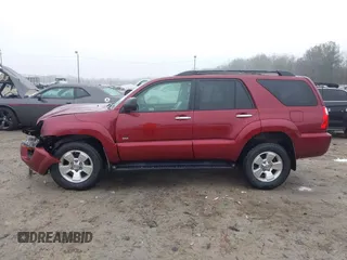 2008 Toyota 4Runner SR5 with VIN JTEZU14R78K004536, listed as a IAAI auction lot 41542110 with 219,297 mi miles. Bid and sale history available at carsss.com. Image 15.