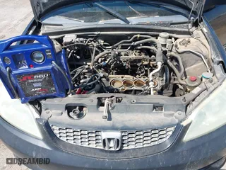 2004 Honda Civic LX with VIN 1HGEM21554L043206, listed as a IAAI auction lot 41915473 with 198,643 mi miles. Bid and sale history available at carsss.com. Image 10.