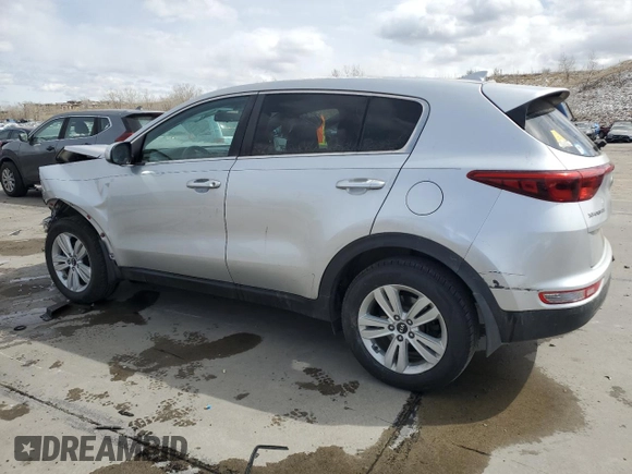 2018 Kia Sportage LX z VIN KNDPMCAC5J7381334, wystawiony jako Copart lot #49881355 z przebiegiem 80 911 mil mil oraz Szkoda całkowita • Salvage title. Historia ofert i sprzedaży dostępna na DreamBid. Obrazek 2.