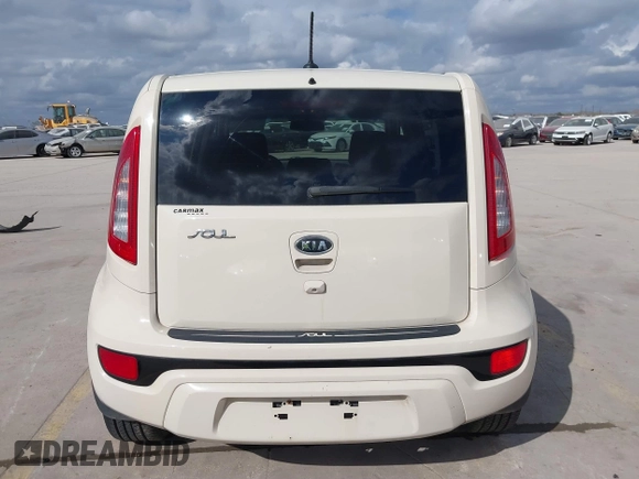 2012 Kia Soul + with VIN KNDJT2A63C7462882, listed as a IAAI auction lot 41162839 with 102,904 mi miles. Bid and sale history available at carsss.com. Image 16.
