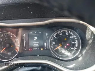 2015 Jeep Cherokee Latitude с VIN 1C4PJMCB8FW603123, выставлен на аукционе IAAI как лот 42086067 с пробегом 173 775 миль миль и . История ставок и продаж доступна на DreamBid. Изображение 7.
