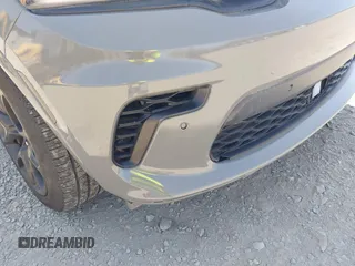 2021 Dodge Durango SRT Hellcat z VIN 1C4SDJH93MC683029, wystawiony jako IAAI lot #41875129 z przebiegiem 31 063 mil mil oraz . Historia ofert i sprzedaży dostępna na DreamBid. Obrazek 18.