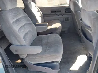 1993 Dodge Grand Caravan with VIN 1B4GH54R3PX606744, listed as a IAAI auction lot 42135204 with 159,517 mi miles and . Bid and sale history available at DreamBid. Image 8.