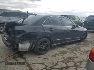 2013 Mercedes-Benz E 350 Luxury with VIN WDDHF5KB0DA719851, listed as a Copart auction lot 46828345 with 114,992 mi miles and Salvage Title. Bid and sale history available at DreamBid. Image 3.