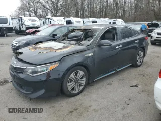 2017 Kia Optima EX z VIN KNAGV4LD8H5015878, wystawiony jako Copart lot #88929595 z przebiegiem Nie podano mil oraz Szkoda całkowita • Salvage title. Historia ofert i sprzedaży dostępna na DreamBid. Obrazek 1.