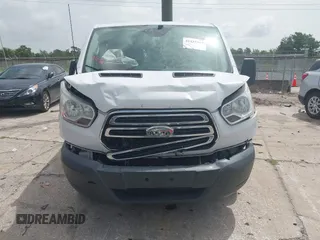 2016 Ford Transit Cargo с VIN 1FTYE1YM2GKB39272, выставлен на аукционе IAAI как лот 42427544 с пробегом 161 406 миль миль и . История ставок и продаж доступна на DreamBid. Изображение 12.