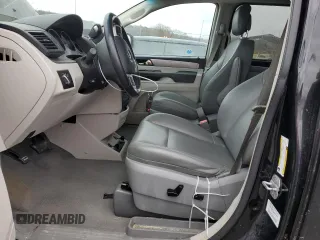 2014 Volkswagen Routan SE with VIN 2C4RVABG5ER135304, listed as a Copart auction lot 83957644 with 118,035 mi miles and Clean title. Bid and sale history available at DreamBid. Image 7.