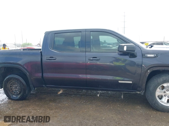 2022 GMC Sierra 1500 Elevation z VIN 3GTUUCET7NG648612, wystawiony jako IAAI lot #42098162 z przebiegiem Nie podano mil oraz . Historia ofert i sprzedaży dostępna na DreamBid. Obrazek 13.