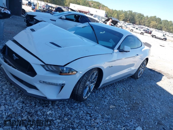 2020 Ford Mustang GT z VIN 1FA6P8CF5L5157752, wystawiony jako IAAI lot #40629901 z przebiegiem 37 450 mil mil oraz . Historia ofert i sprzedaży dostępna na DreamBid. Obrazek 17.