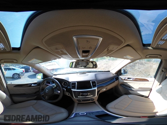 2014 Mercedes-Benz GL-Class GL 450 with VIN 4JGDF7CE5EA430524, listed as a IAAI auction lot 42020941 with 84,544 mi miles. Bid and sale history available at carsss.com. Image 21.