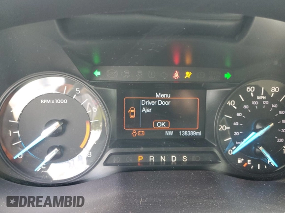 2017 Ford Explorer z VIN 1FM5K7B83HGC50861, wystawiony jako Copart lot #55975755 z przebiegiem 138 389 mil mil oraz Szkoda całkowita • Salvage title. Historia ofert i sprzedaży dostępna na DreamBid. Obrazek 9.