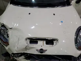 2018 MINI Hardtop 4 Door Cooper S z VIN WMWXU3C5XJ2F50470, wystawiony jako Copart lot #41575815 z przebiegiem 42 418 mil mil oraz Szkoda całkowita • Salvage title. Historia ofert i sprzedaży dostępna na DreamBid. Obrazek 12.