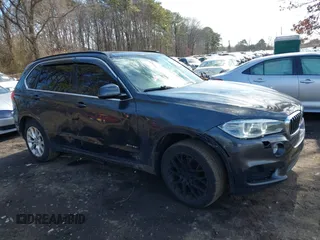 2014 BMW X5 xDrive35i with VIN 5UXKR0C55E0K47655, listed as a IAAI auction lot 41643776 with 154,380 mi miles. Bid and sale history available at carsss.com. Image 13.