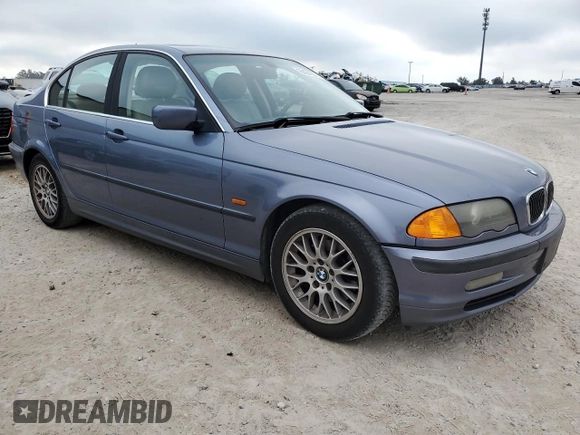 2000 BMW 3 Series 328i with VIN WBAAM5345YJR62026, listed as a Copart auction lot 75124934 with 213,252 mi miles and Salvage Title. Bid and sale history available at carsss.com. Image 4.