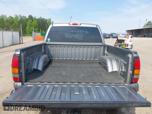 2006 GMC Sierra 1500 SLE1 z VIN 2GTEC13Z461264557, wystawiony jako IAAI lot #41998015 z przebiegiem 191 513 mil mil oraz . Historia ofert i sprzedaży dostępna na DreamBid. Obrazek 17.