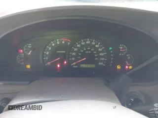 2006 Toyota Tundra SR5 with VIN 5TBET34136S517499, listed as a IAAI auction lot 41526355 with 347,829 mi miles and . Bid and sale history available at DreamBid. Image 7.