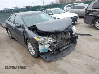 2014 Toyota Camry L with VIN 4T4BF1FK6ER364253, listed as a IAAI auction lot 42011773 with 87,051 mi miles. Bid and sale history available at carsss.com. Image 1.