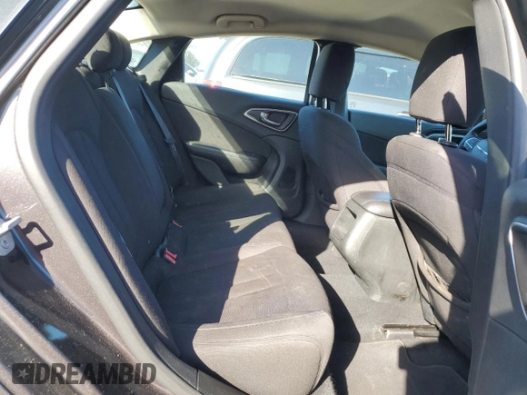 2015 Chrysler 200 Limited z VIN 1C3CCCAB0FN626301, wystawiony jako Copart lot #75720014 z przebiegiem 184 248 mil mil oraz Szkoda całkowita • Salvage title. Historia ofert i sprzedaży dostępna na DreamBid. Obrazek 10.