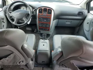 2006 Chrysler Town & Country LWB Limited with VIN 2A8GP64L56R641993, listed as a Copart auction lot 62208304 with 129,497 mi miles and Salvage Title. Bid and sale history available at carsss.com. Image 8.