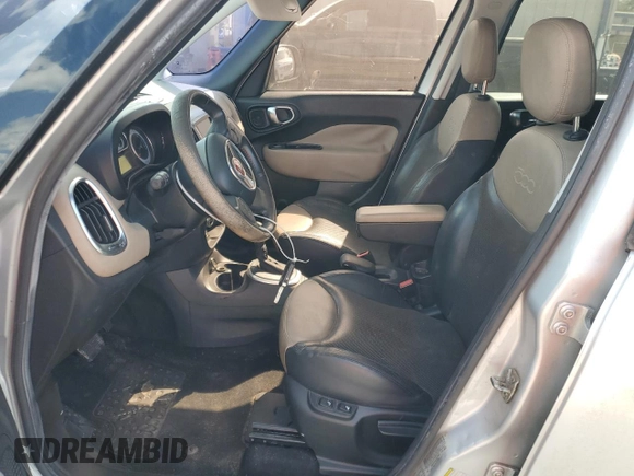 2014 FIAT 500L Lounge with VIN ZFBCFACH1EZ007063, listed as a Copart auction lot 76325754 with 154,736 mi miles and Non Repairable. Bid and sale history available at carsss.com. Image 7.