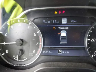 2021 Nissan Titan SV z VIN 1N6AA1EF8MN536575, wystawiony jako IAAI lot #42079874 z przebiegiem 45 332 mil mil oraz . Historia ofert i sprzedaży dostępna na DreamBid. Obrazek 7.
