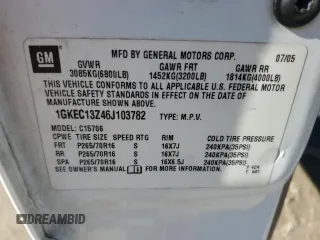 2006 GMC Yukon SLT z VIN 1GKEC13Z46J103782, wystawiony jako Copart lot #84412634 z przebiegiem 201 289 mil mil oraz Szkody całkowita. Historia ofert i sprzedaży dostępna na DreamBid. Obrazek 15.