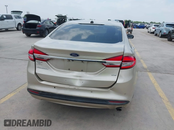 2018 Ford Fusion SE z VIN 3FA6P0H75JR176394, wystawiony jako IAAI lot #42169780 z przebiegiem 65 617 mil mil oraz . Historia ofert i sprzedaży dostępna na DreamBid. Obrazek 16.