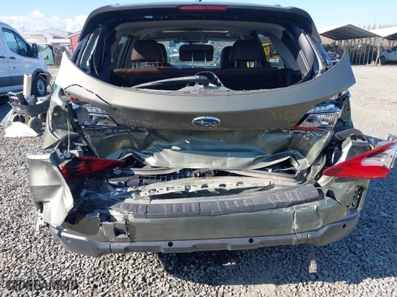 2017 Subaru Outback Touring with VIN 4S4BSETC4H3216381, listed as a IAAI auction lot 41752855 with 64,236 mi miles. Bid and sale history available at carsss.com. Image 6.