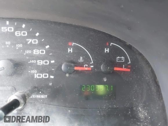 2008 Ford Econoline Cargo Commercial with VIN 1FTNE24W68DB45033, listed as a IAAI auction lot 41849311 with 230,337 mi miles and . Bid and sale history available at DreamBid. Image 7.