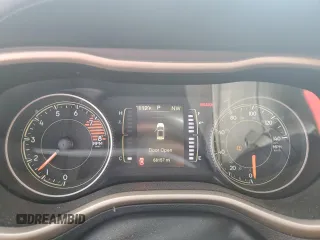 2017 Jeep Cherokee 75th Anniversary Edition с VIN 1C4PJMCS8HW504076, выставлен на аукционе Copart как лот 69898784 с пробегом 68 157 миль миль и Списание • Salvage title. История ставок и продаж доступна на DreamBid. Изображение 9.