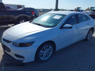 2018 Chevrolet Malibu LT z VIN 1G1ZD5ST6JF226101, wystawiony jako IAAI lot #42455355 z przebiegiem 119 081 mil mil oraz . Historia ofert i sprzedaży dostępna na DreamBid. Obrazek 2.