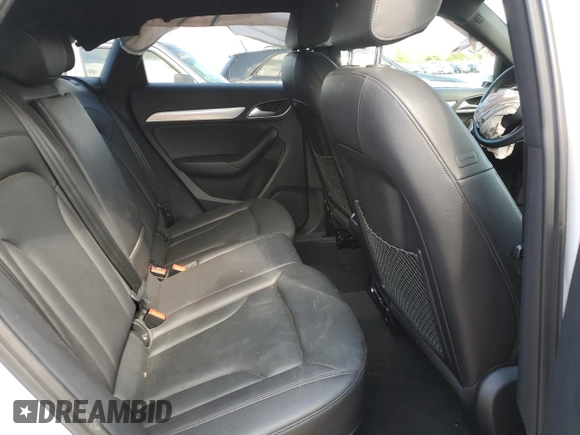 2018 Audi Q3 Premium z VIN WA1BCCFS7JR003141, wystawiony jako Copart lot #55787985 z przebiegiem 53 193 mil mil oraz Szkoda całkowita • Salvage title. Historia ofert i sprzedaży dostępna na DreamBid. Obrazek 11.