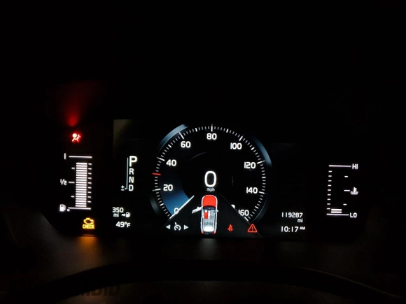 2019 Volvo XC60 Momentum с VIN LYV102RK0KB298544, выставлен на аукционе Copart как лот 83445524 с пробегом 119 287 миль миль и Списание • Salvage title. История ставок и продаж доступна на DreamBid. Изображение 9.