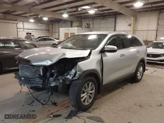 2020 Kia Sorento L with VIN 5XYPG4A37LG652560, listed as a IAAI auction lot 41317950 with 96,758 mi miles. Bid and sale history available at carsss.com. Image 2.