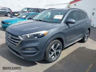 2018 Hyundai Tucson Value with VIN KM8J3CA24JU646807, listed as a IAAI auction lot 41960629 with 117,646 mi miles. Bid and sale history available at carsss.com. Image 17.