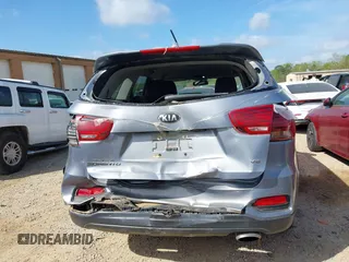 2020 Kia Sorento S z VIN 5XYPG4A57LG667674, wystawiony jako IAAI lot #41956371 z przebiegiem 103 976 mil mil oraz . Historia ofert i sprzedaży dostępna na DreamBid. Obrazek 16.