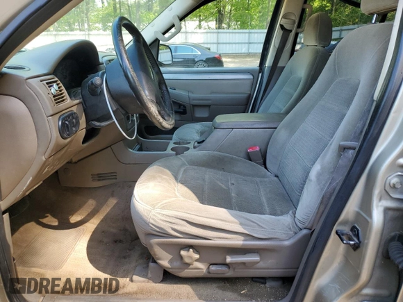 2003 Ford Explorer XLT с VIN 1FMZU73K23UB83492, выставлен на аукционе Copart как лот 53351275 с пробегом 429 709 миль миль и Списание • Salvage title. История ставок и продаж доступна на DreamBid. Изображение 7.