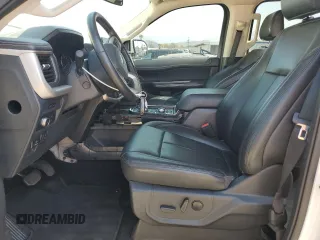 2022 Ford Expedition XLT with VIN 1FMJU1JT5NEA51183, listed as a Copart auction lot 54157545 with 32,969 mi miles and Salvage Title. Bid and sale history available at carsss.com. Image 7.