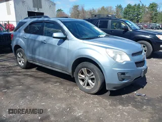 2015 Chevrolet Equinox LT z VIN 2GNFLFEK2F6330874, wystawiony jako IAAI lot #42150435 z przebiegiem 98 605 mil mil oraz . Historia ofert i sprzedaży dostępna na DreamBid. Obrazek 1.