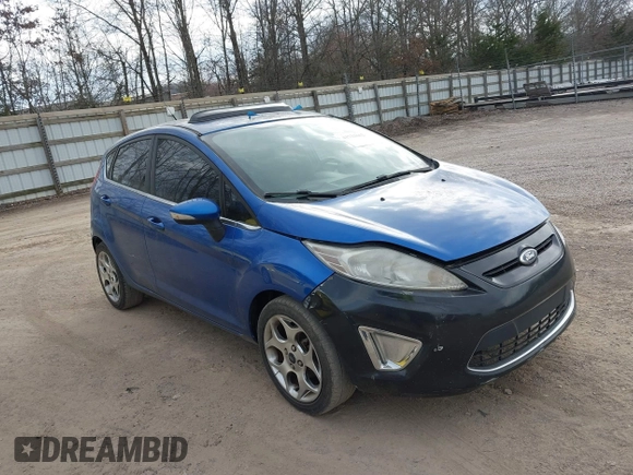 2011 Ford Fiesta SES with VIN 3FADP4FJ0BM113781, listed as a IAAI auction lot 41733662 with 191,092 mi miles. Bid and sale history available at carsss.com. Image 1.