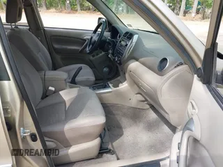2005 Toyota RAV4 with VIN JTEGD20V950063045, listed as a IAAI auction lot 42088784 with 1 mi miles. Bid and sale history available at carsss.com. Image 5.