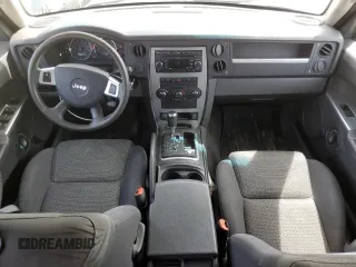 2008 Jeep Commander Sport z VIN 1J8HG48N58C127500, wystawiony jako Copart lot #58834495 z przebiegiem 163 897 mil mil oraz Czysty tytuł • Clean title. Historia ofert i sprzedaży dostępna na DreamBid. Obrazek 8.