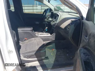 2022 Chevrolet Colorado 2WD LT z VIN 1GCHSCEA3N1118240, wystawiony jako IAAI lot #41699143 z przebiegiem 109 823 mil mil oraz . Historia ofert i sprzedaży dostępna na DreamBid. Obrazek 5.