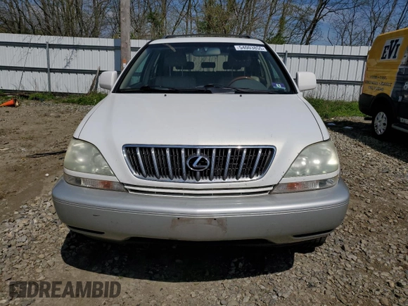 2002 Lexus RX 300 with VIN JTJHF10U020265852, listed as a Copart auction lot 54003855 with 140,839 mi miles and Clean Title. Bid and sale history available at carsss.com. Image 5.