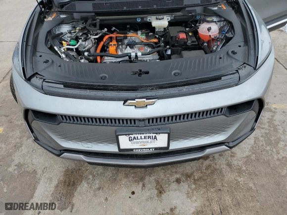 2024 Chevrolet Equinox EV LT with VIN 3GN7DLRP0RS282576, listed as a Copart auction lot 44641965 with 5,928 mi miles and Salvage Title. Bid and sale history available at carsss.com. Image 12.
